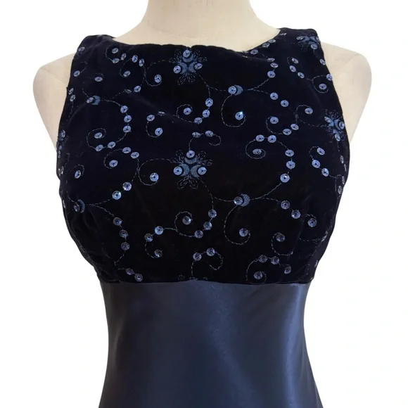 Vtg 90s Zum Zum by Niki Livas dark blue velvet satin sheath prom dress